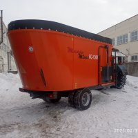 Кормосмеситель вертикальный КС-1300